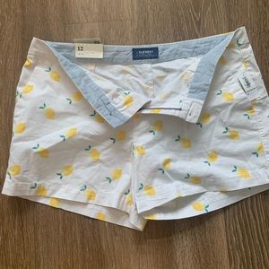 Lemon print shorts